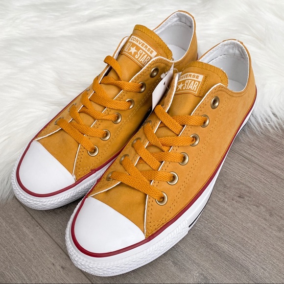 NWT Converse Ctas OX Women’s Shoes - Picture 3 of 9